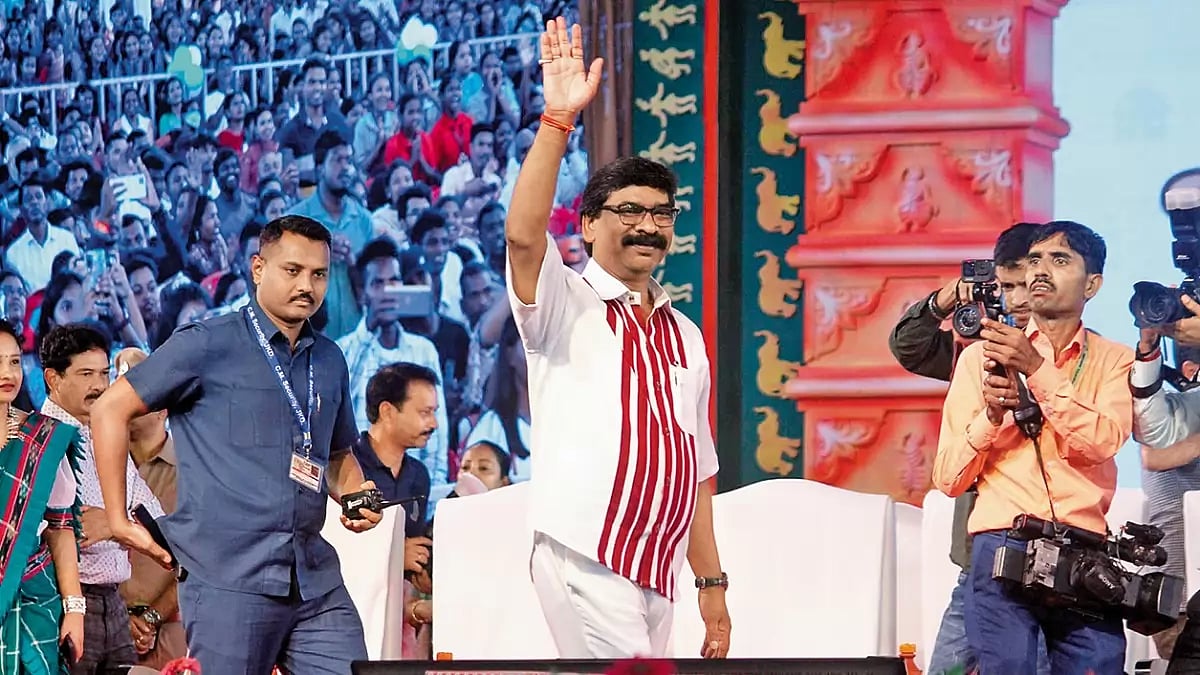Tribal Triumph: Jharkhand Chief Minister Hemant Soren at the festival