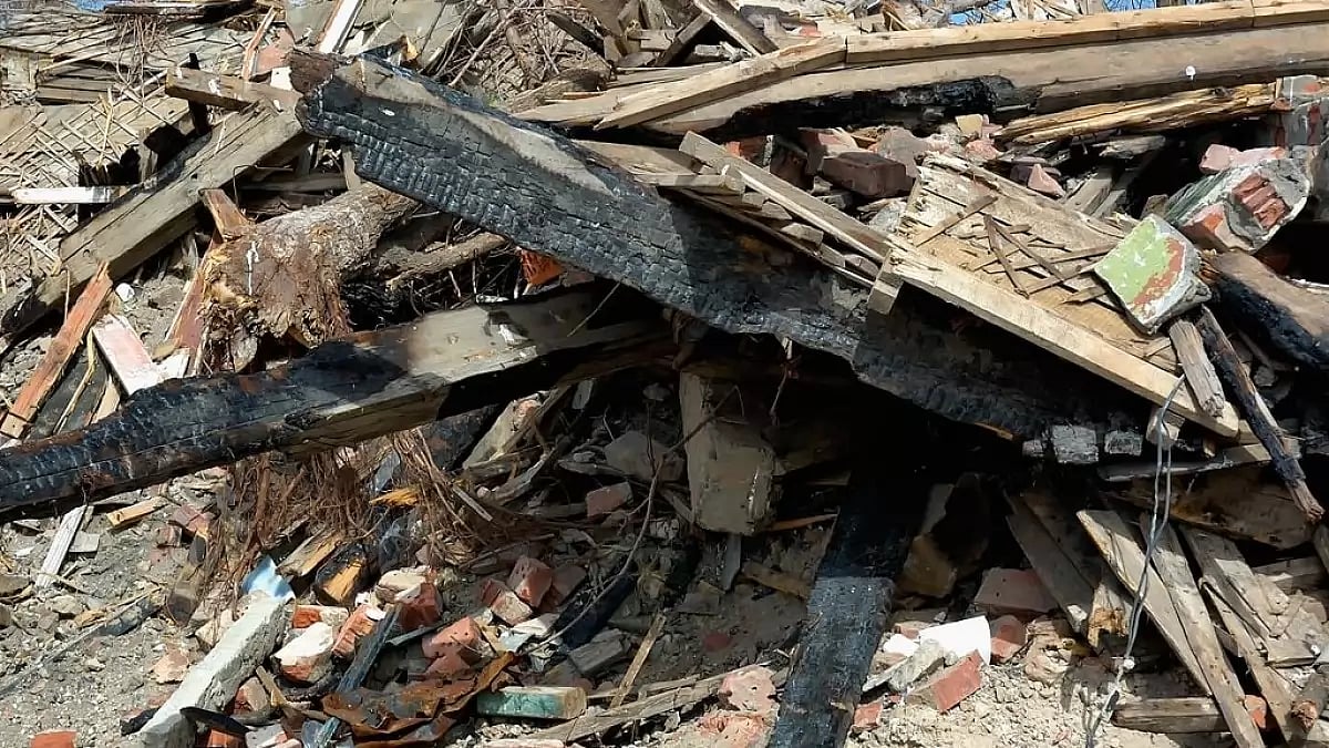 A house in Mooresville near Lake Norman collapsed overnight, sending debris all over the property an