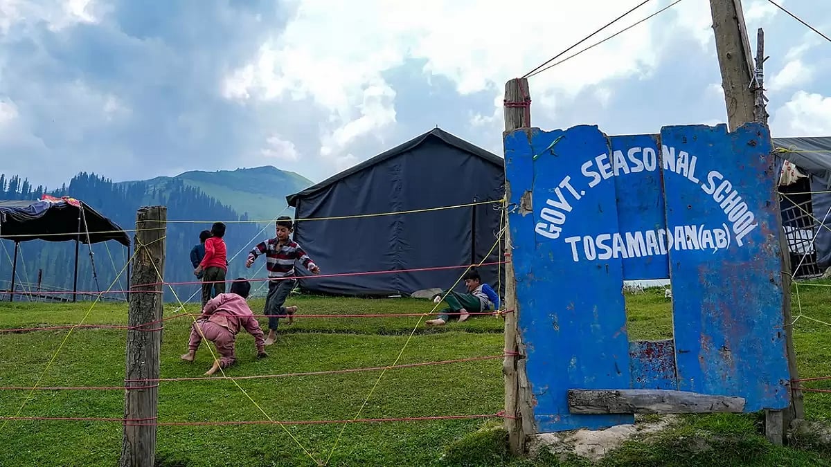 Seasonal schools for Bakerwal children