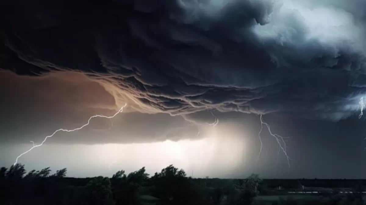 Earthquake and Tropical Hilary Strom in California (Representational Image)