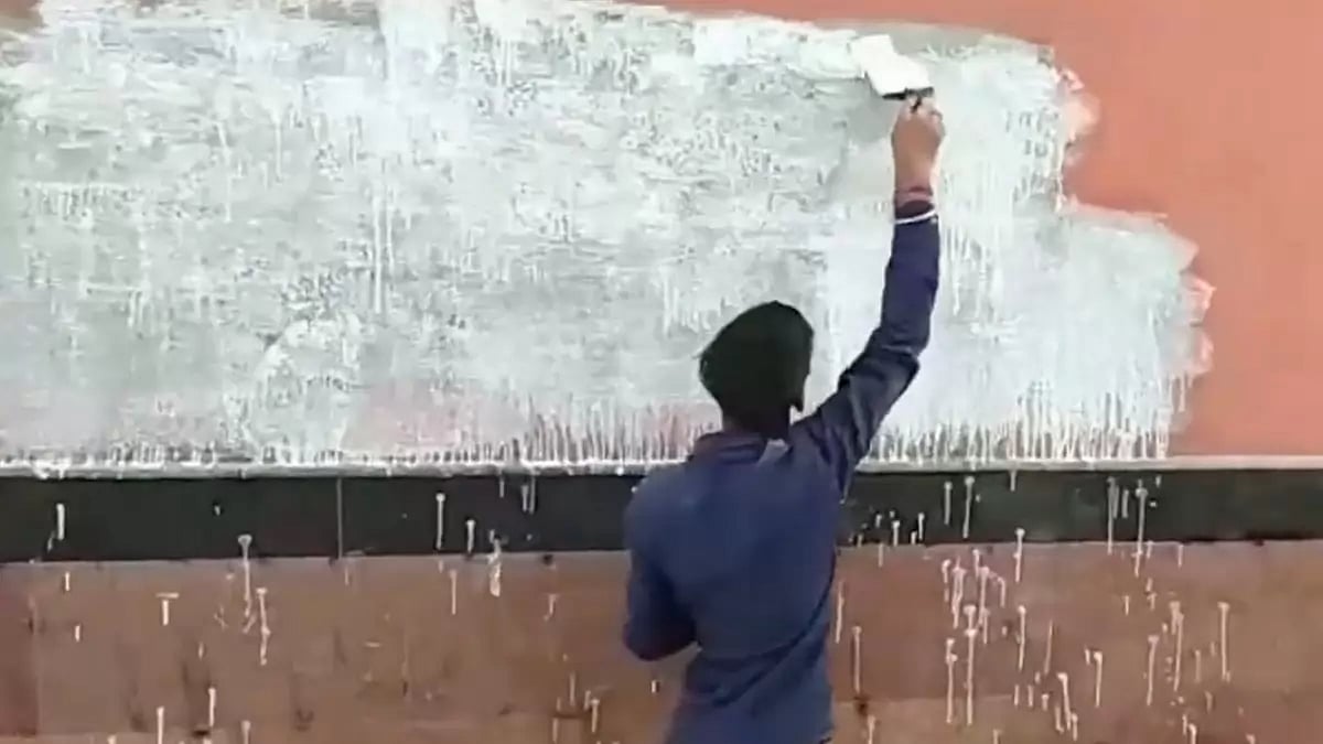 Pro-Khalistan slogans at metro station in Delhi