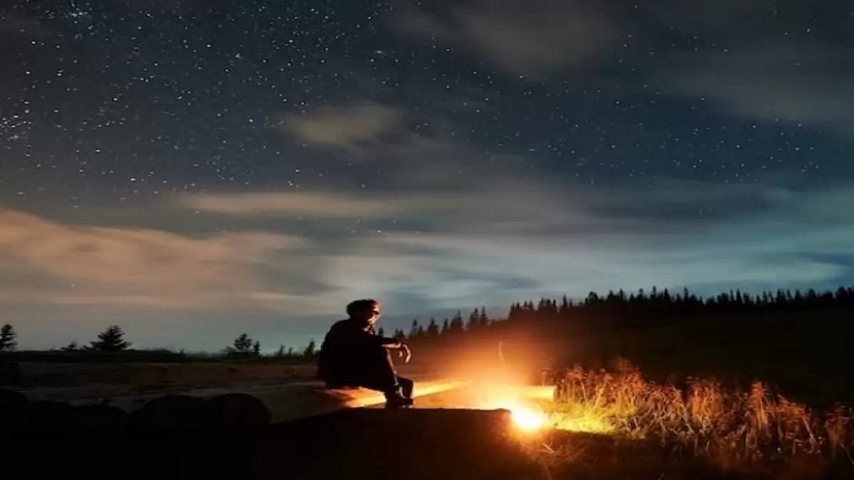 A man enjoying the stargaze