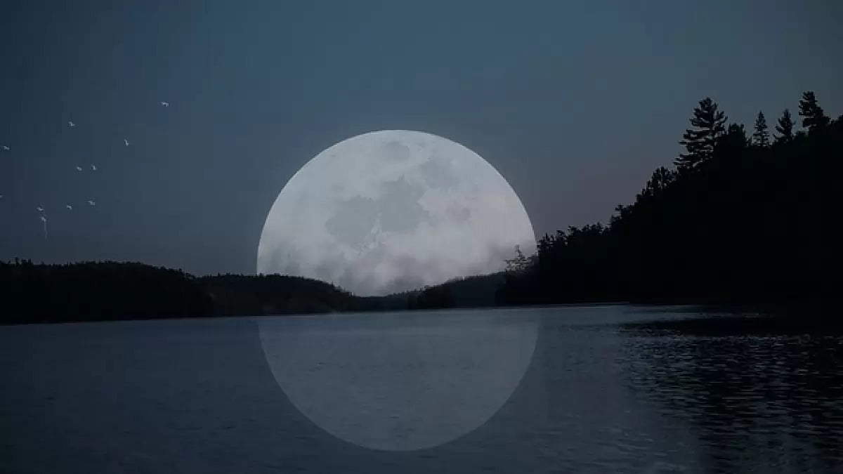 Blue Supermoon