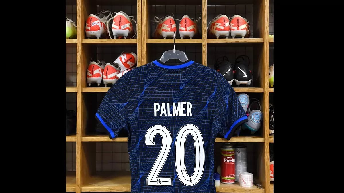 Chelsea signs Cole Plamer