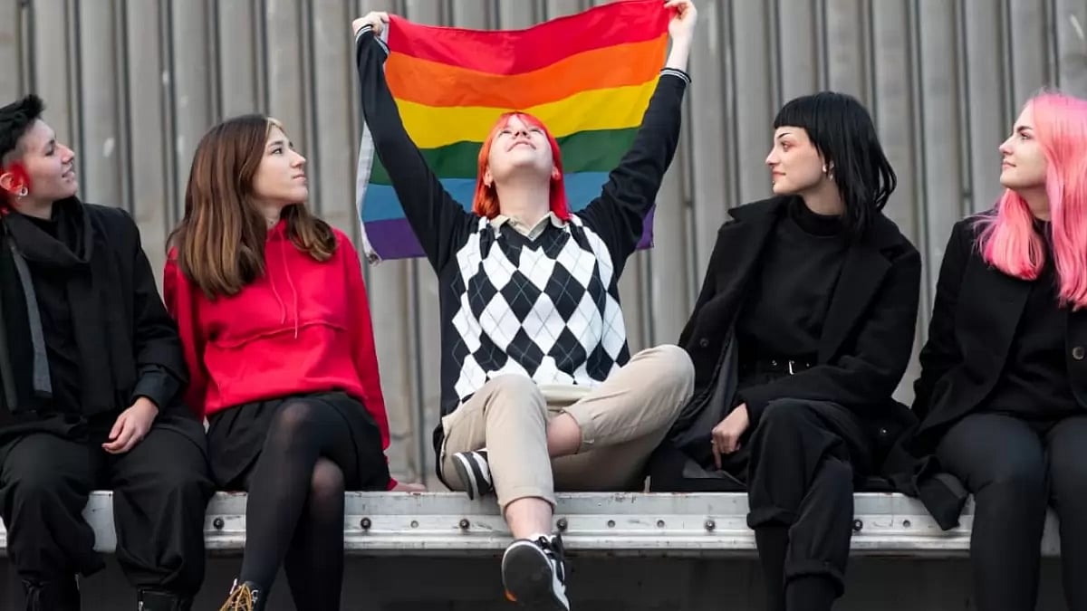  LGBTQ+ Friends