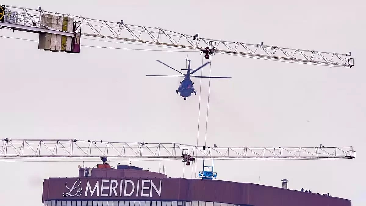 Delhi Polices helicopter slithering exercise ahead of the 18th G20 Summit in News Delhi