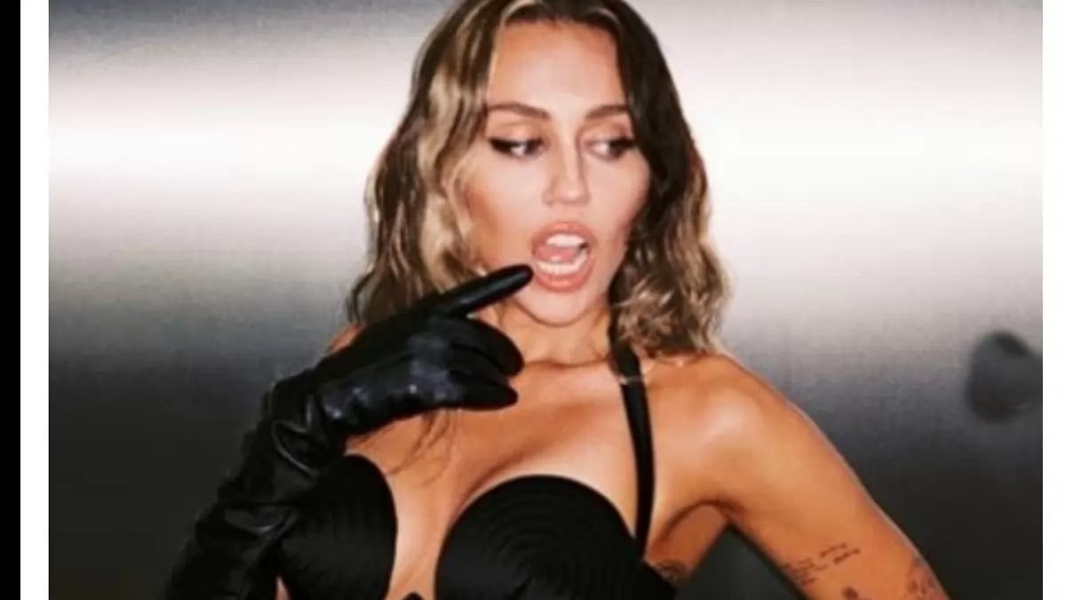 Miley Cyrus Recalls Falling In Love With Liam Hemsworth While Filming ‘The Last Song’