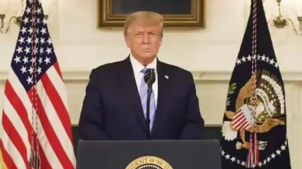 Donald Trump
