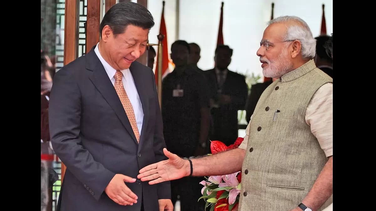 PM Narendra Modi welcomes Chinese President Xi Jinping in Ahmedabad (2014)