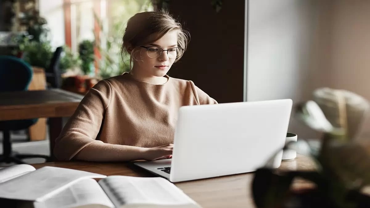 student-writing-a-dissertation