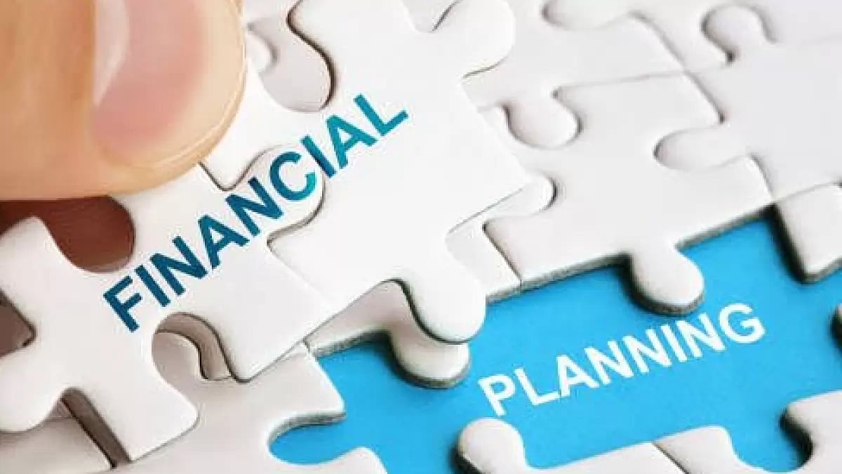 Strategies for managing finances during economic uncertainty