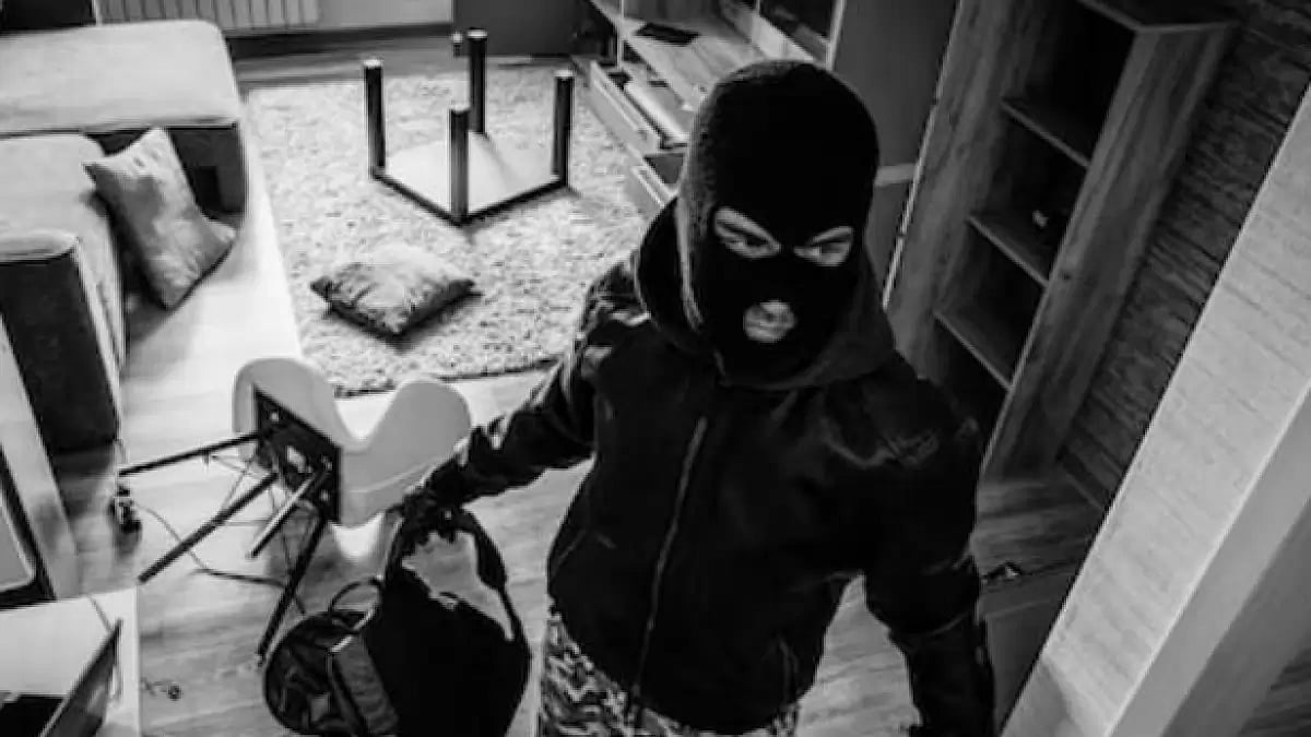 Jewelry store robbery