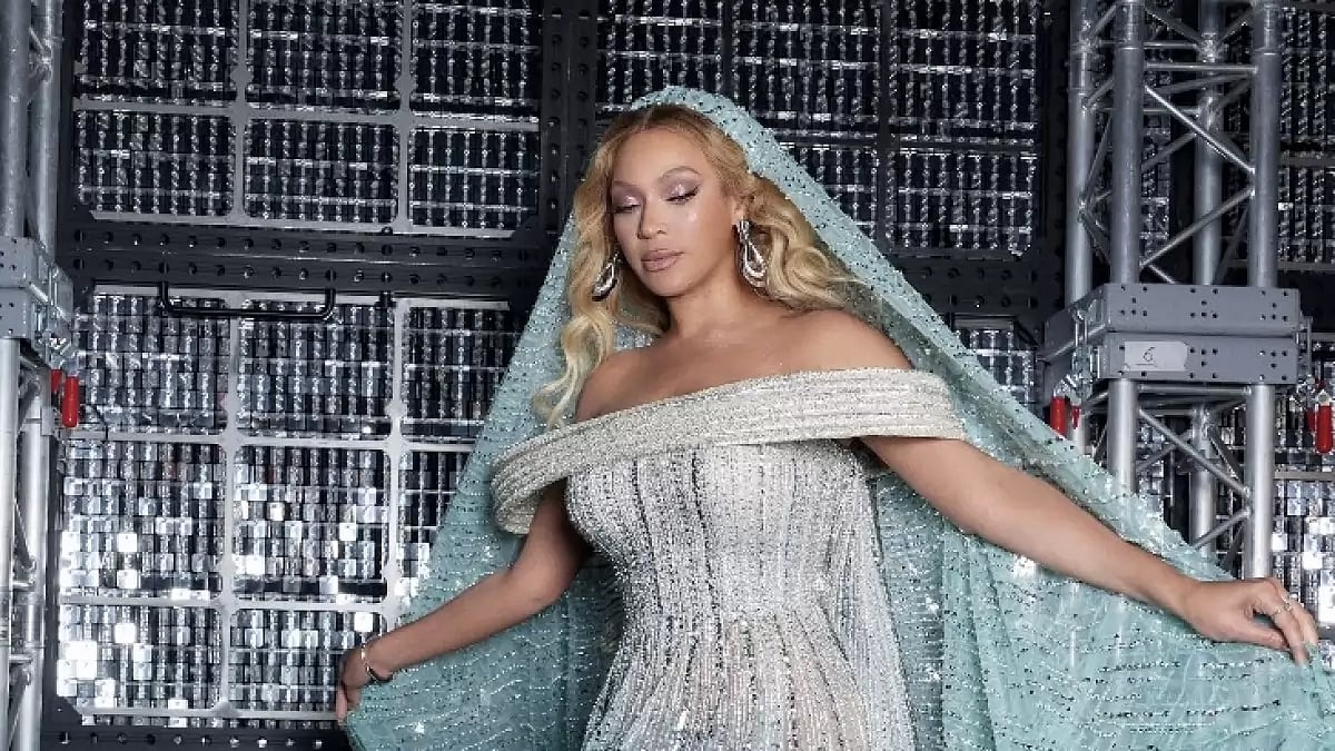 Beyoncé backstage picture from her tour RENAISSANCE 