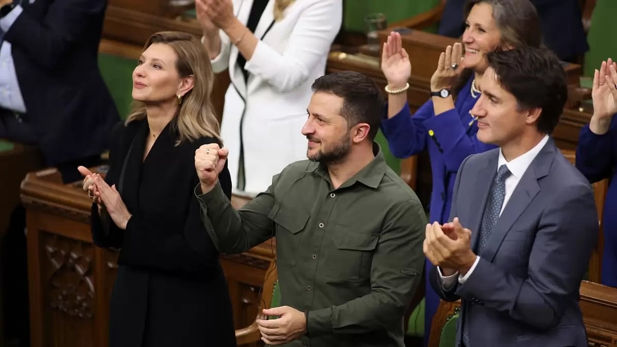 Canadian Prime Minister Justin Trudeau clapping as the Parliament honours a Nazi veteran of the World War II