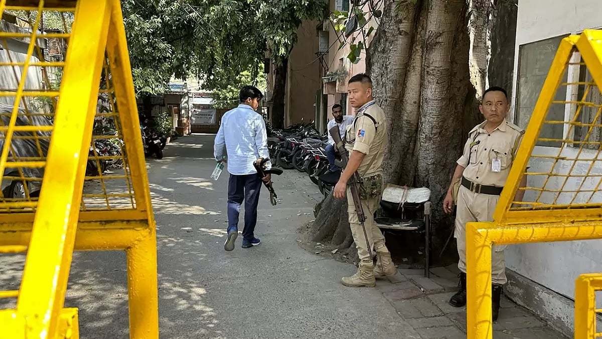 Delhi Police raids NewsClick premises