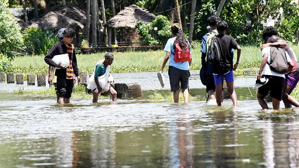 Waterlogging on road in Thiruvananthapuram