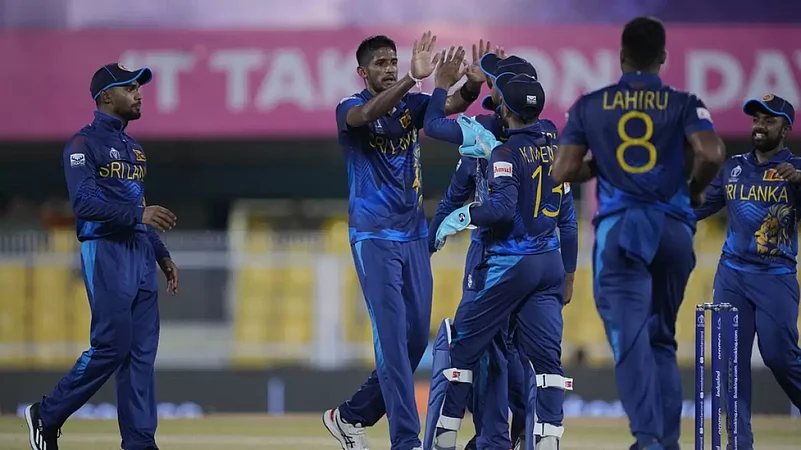 PAK Vs SL: Sri Lanka Team Returns To Hotel Under Tight Security After Practice Rawalpindi