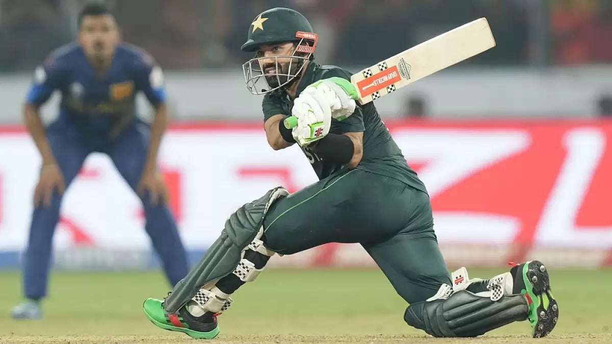 Mohammad Rizwan plays a shot during the WC match between Pakistan and Sri Lanka 