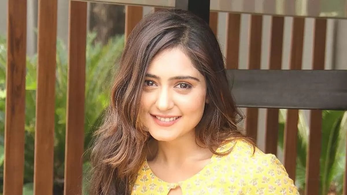 Instagram : Actress Anjali Tatrari