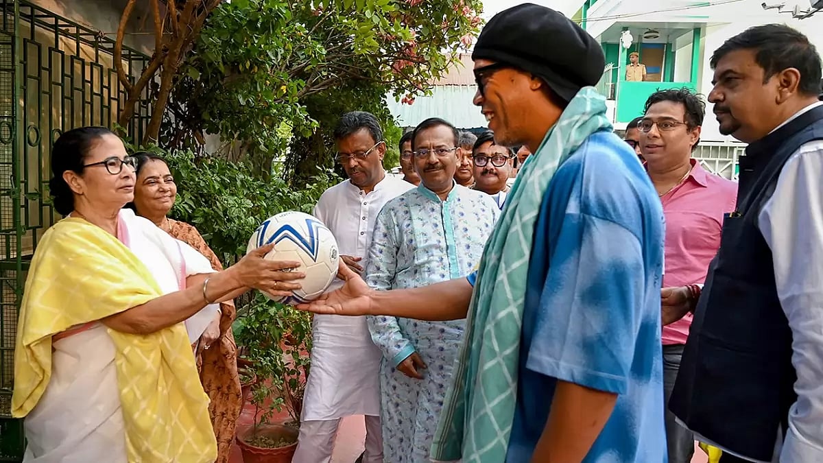 Ronaldinho in Kolkata