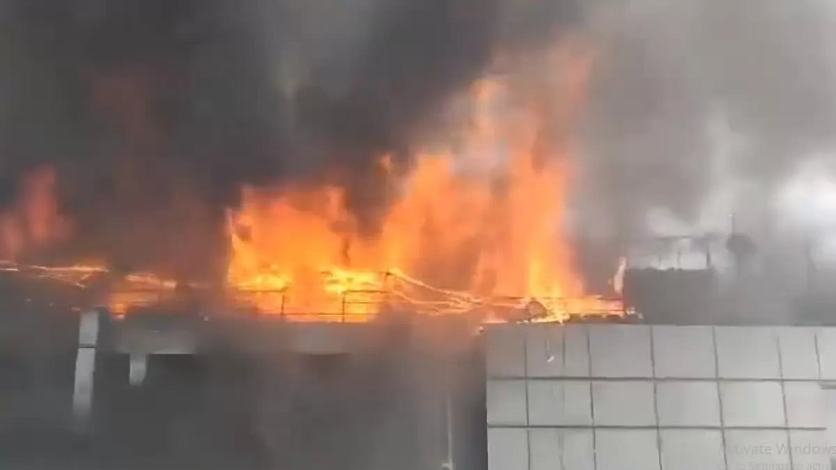 Fire erupts inside multi-storey building in Karnataka.