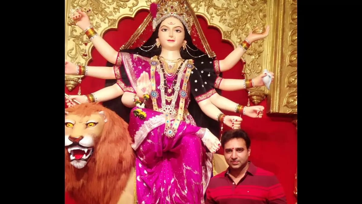 Romanch Mehta On Visiting Durga Puja Pandal, Relishing Delicious Bhog In Navrarti