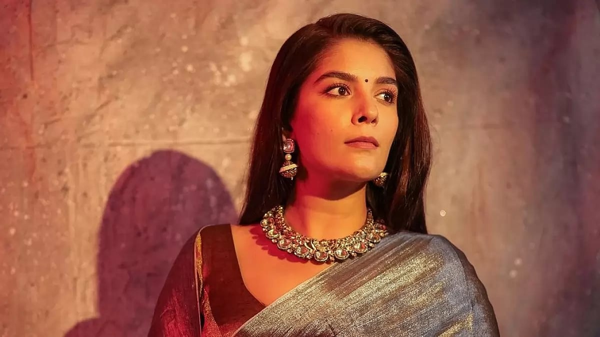 Actress Pooja Gor