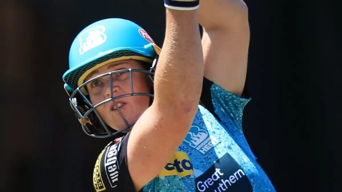 Grace Harris hits a big one during the WBBL game.