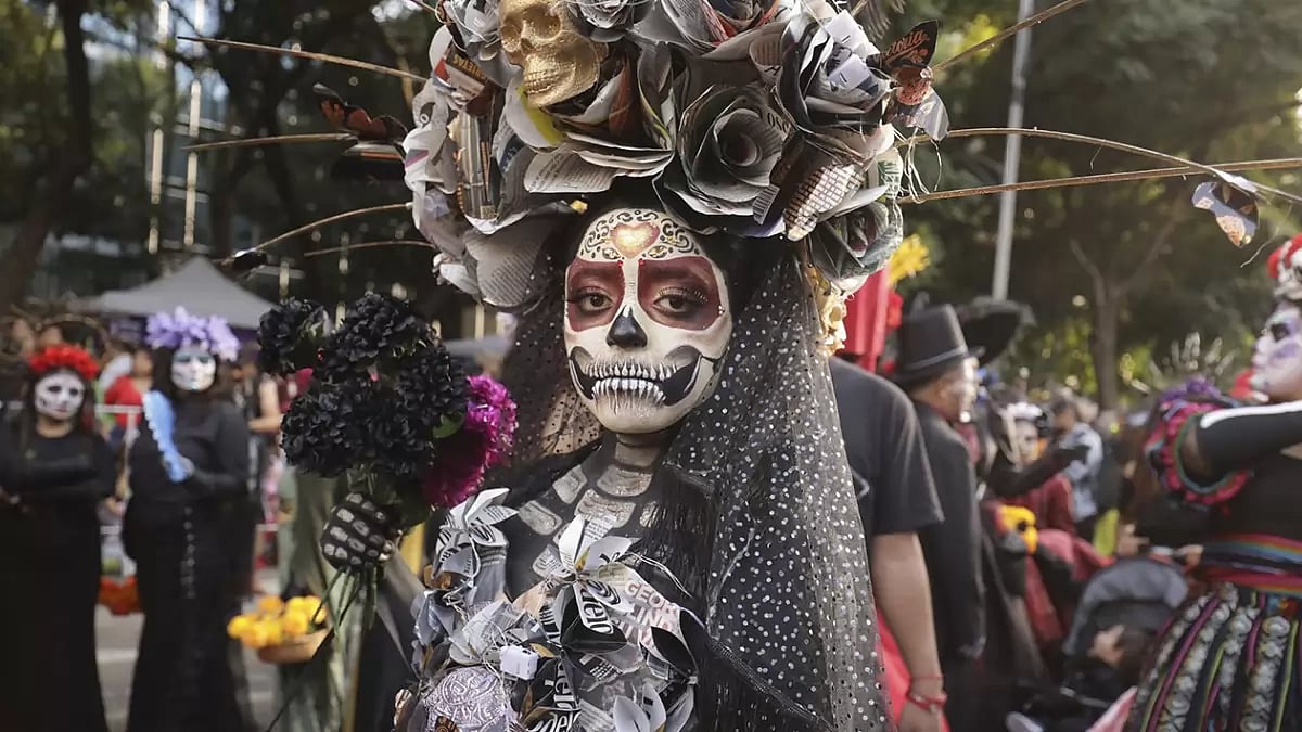 Mexico Catrinas Parade