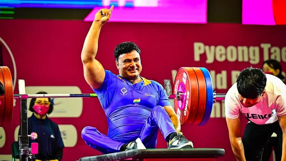 Ashok clinched the Bronze Medal in the Men's 65kg category at the Asian Para Games 2022