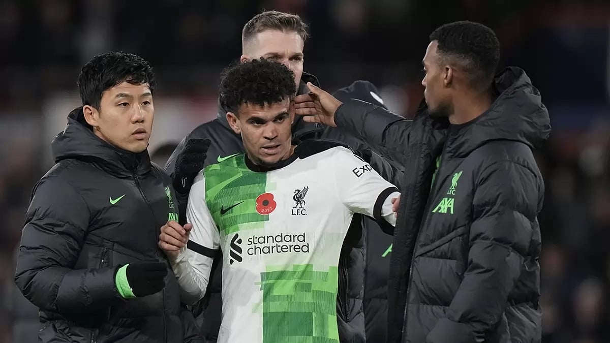 English Premier League 2023-24: Luton Town vs Liverpool