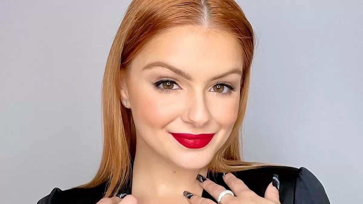 Ariel Winter Takes A Bunch Of Medication For Her Mental Health
