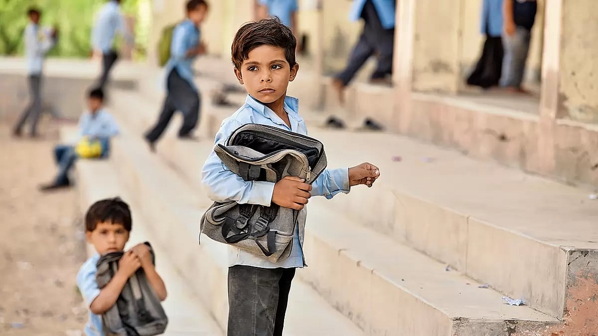 Basic Education: Children at a government school in Gagariya block of Barmer district 