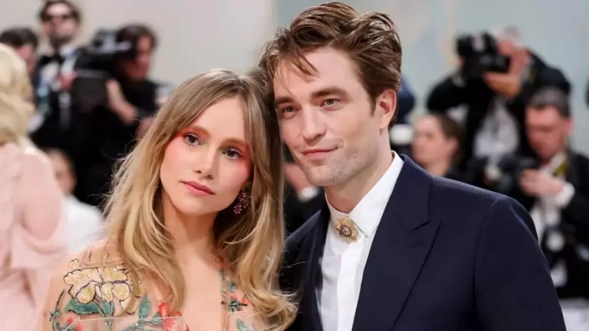 Robert Pattinson, Suki Waterhouse