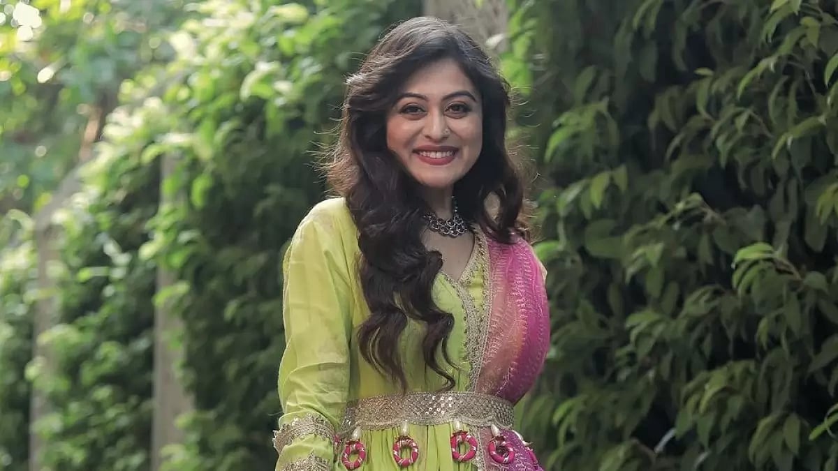 Actress Falaq Naaz