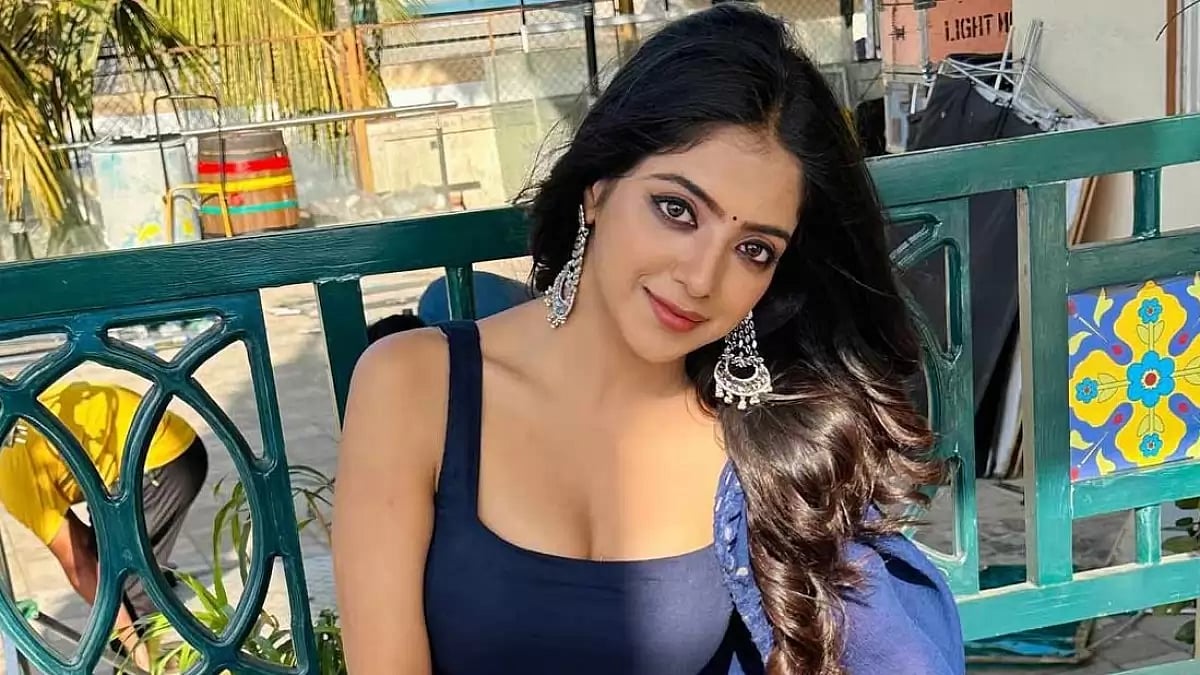 Actress Khushi Dubey
