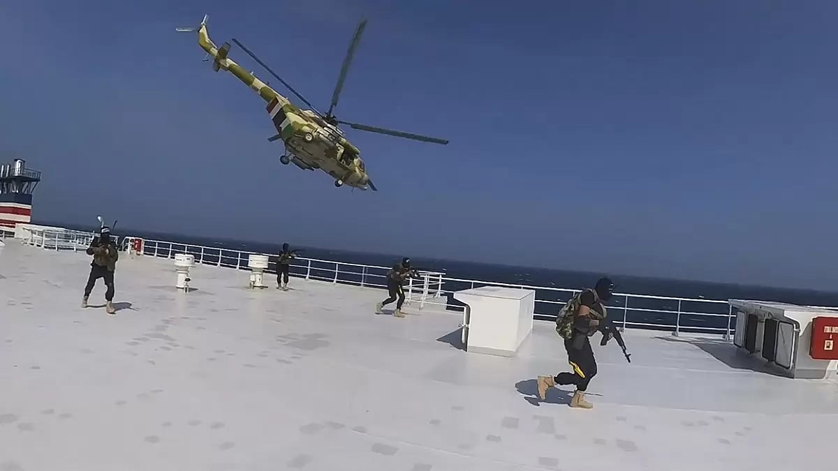 Russia and China accused the United States and Britain of illegally attacking military sites used by Yemen's Houthi rebels