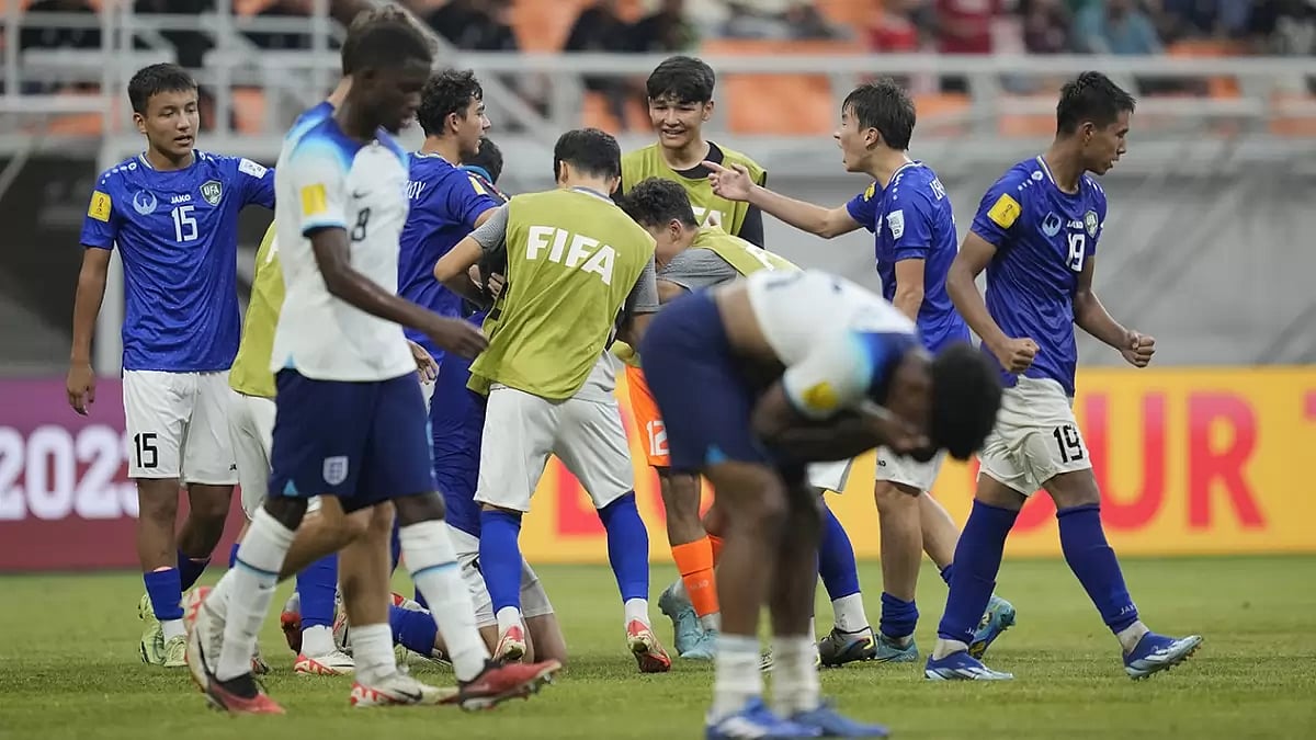 FIFA U-17 World Cup: England vs Uzbekistan