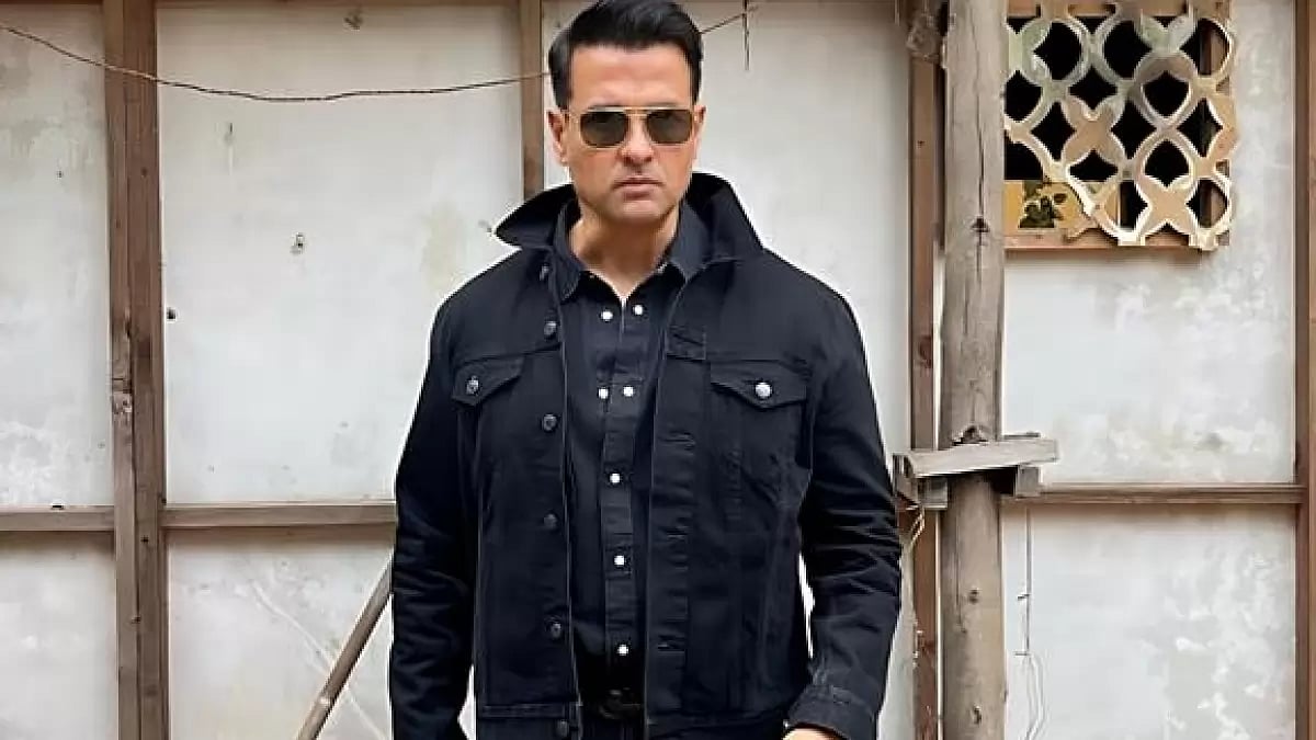 Actor Rohit Roy