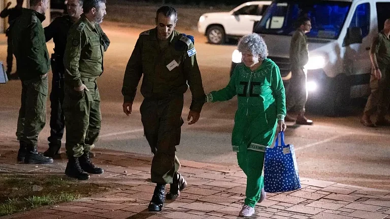 Hostages being released by both Hamas and Israel amid ceasefire | representational image | - file pic |