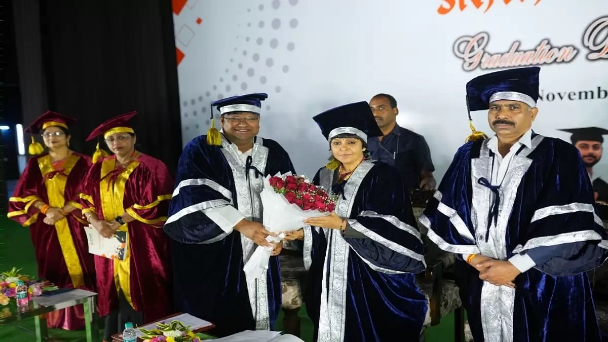 Avinash College Of Commerce Graduation Ceremony – ''SNATAKOTSAV'': November 27, 2023