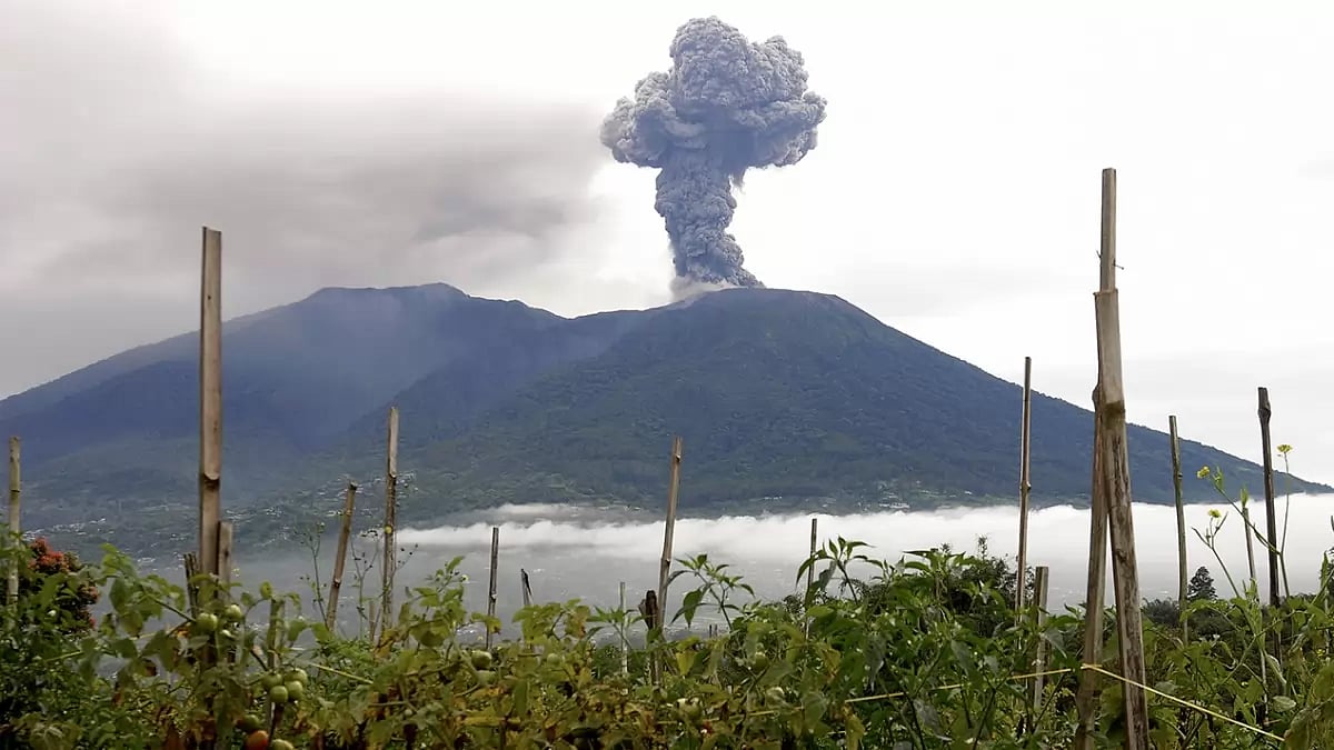 Indonesia Volcano Eruption