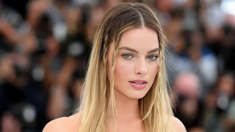 Margot Robbie Reveals She Was Asked To Push Barbie Release By Oppenheimer Producer