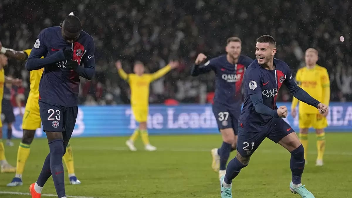 Randal Kolo Muani celebrating after scoring the goal against Nantes in Ligue 1