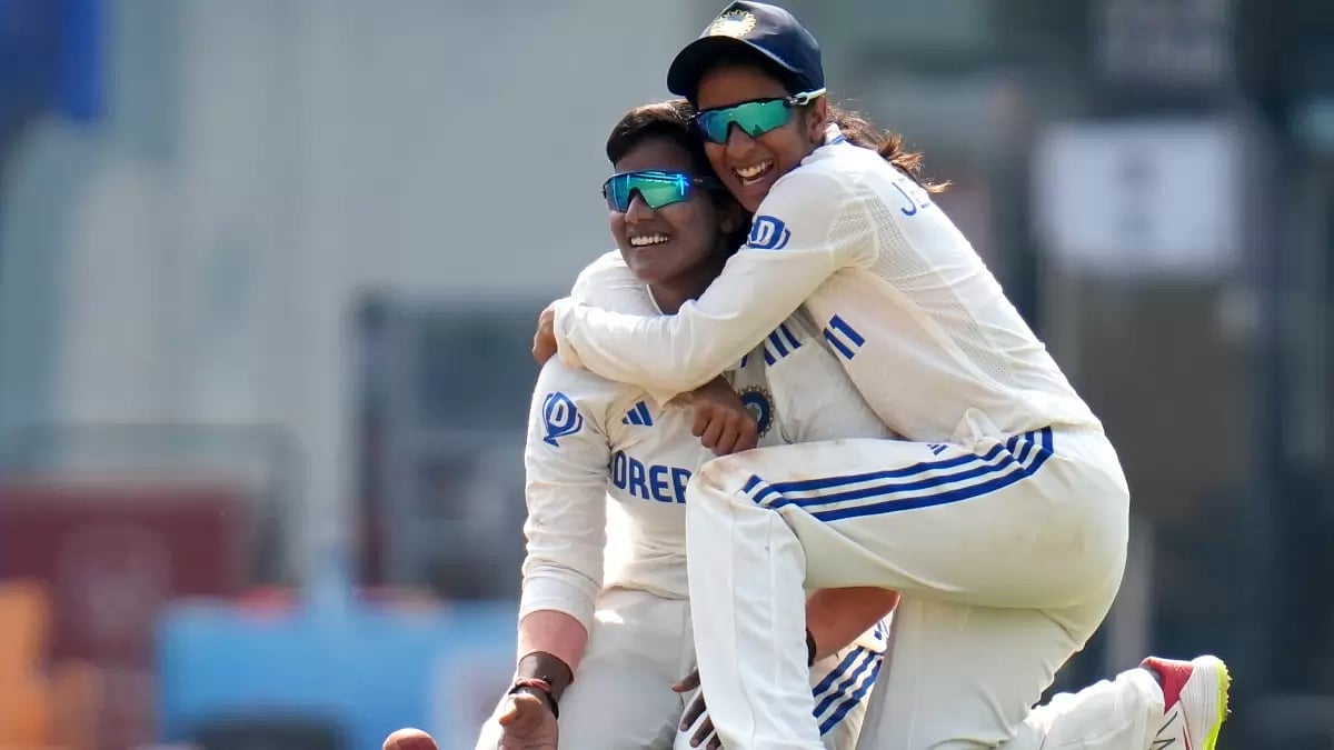India's Deepti Sharma (left) celebrates a wicket with Jemimah Rodrigues