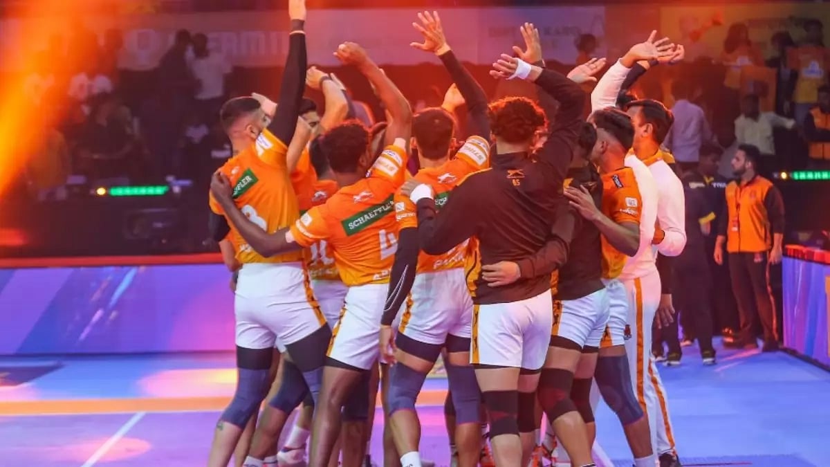 Puneri Paltan have beaten the table toppers Bengal Warriors by a whopping margin