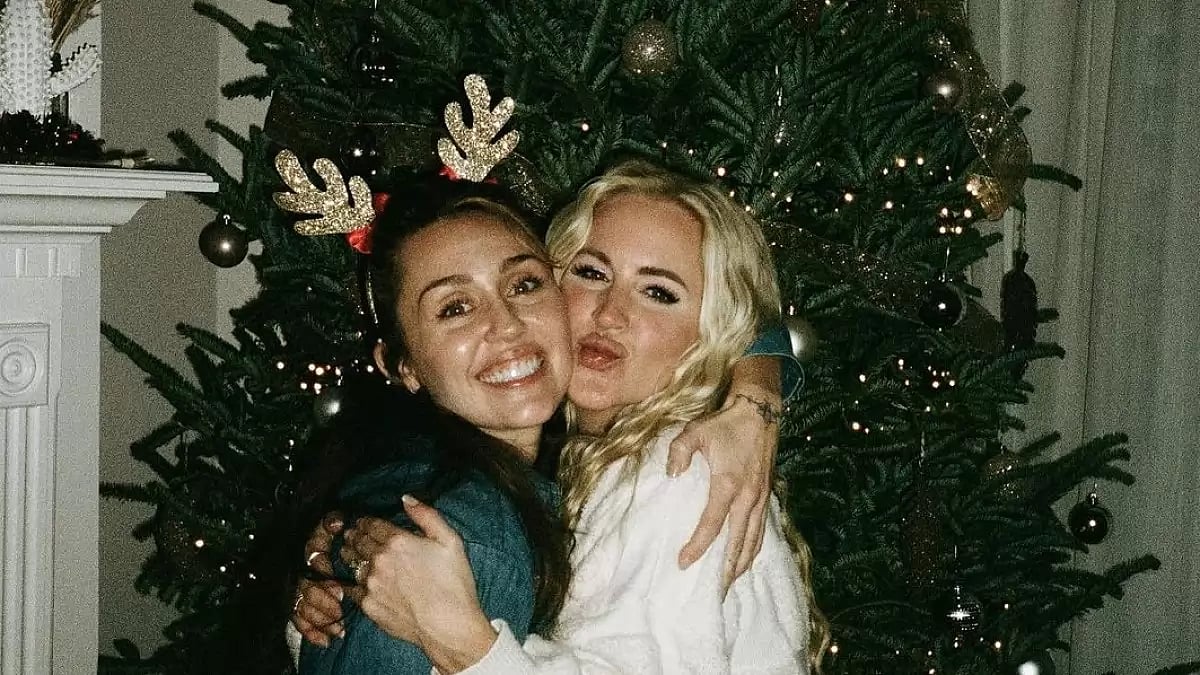 Miley Cyrus with Lesley Edmonds