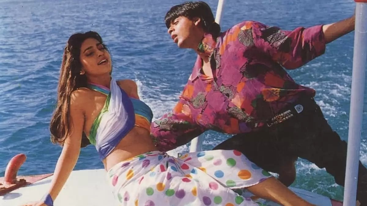 Shah Rukh Khan and Juhi Chawla