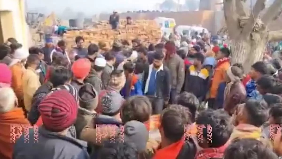 Many killed, several injured in wall collapse in Haridwar, Uttarakhand.