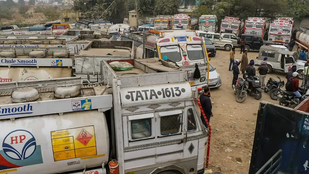 truck drivers protest new hit and run law - null